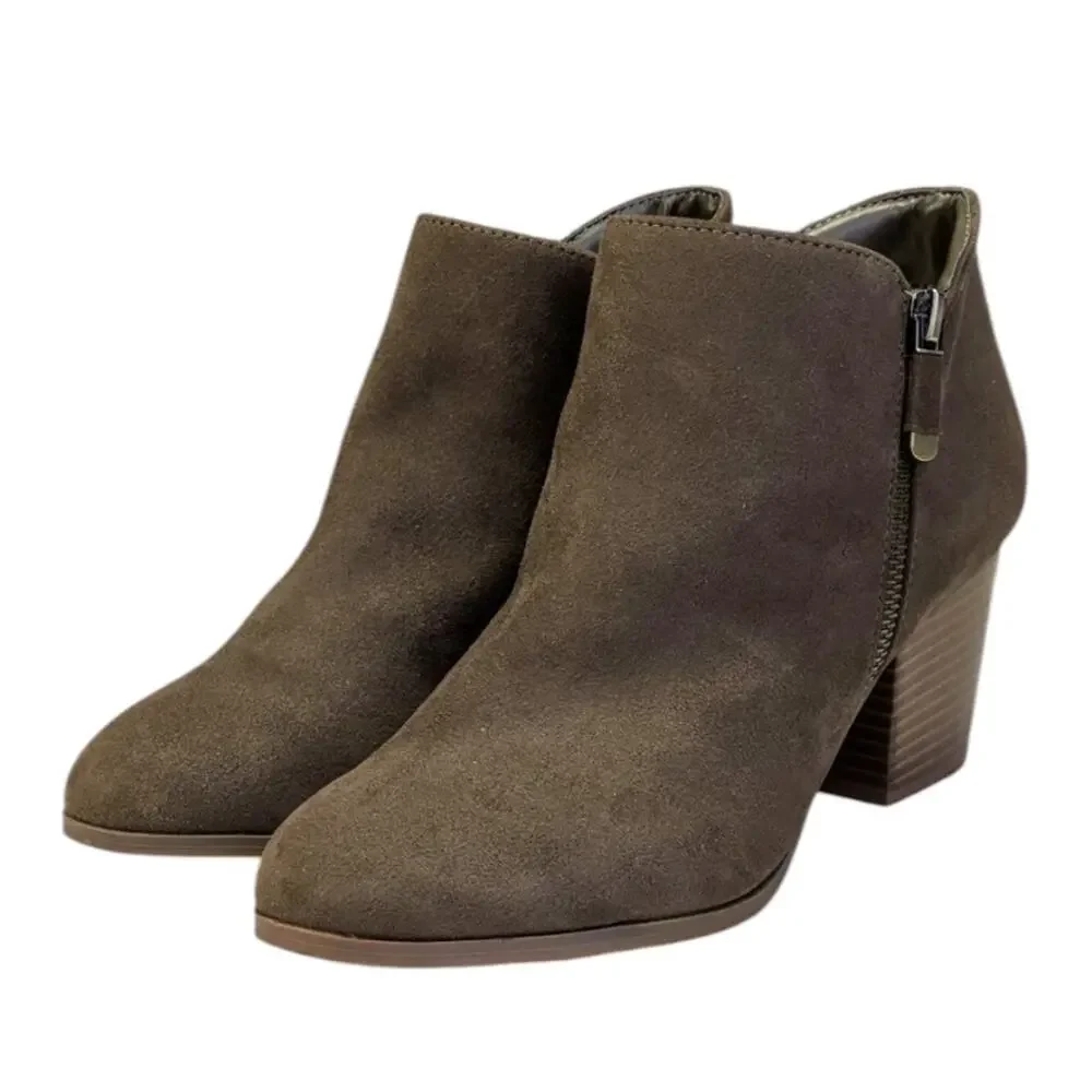 Style & Co Ankle Masrina Booties EUC Size 8W    S3780